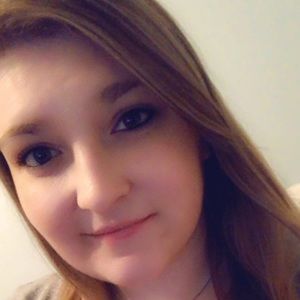 Meet your Posher, Marissa